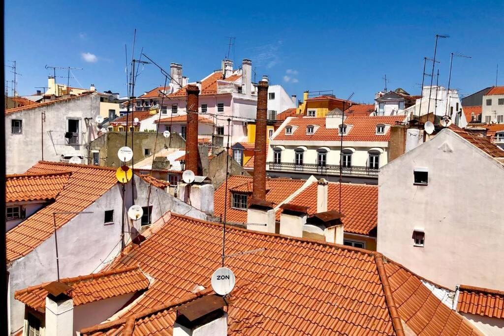32 2 - Heart Of Lisbon Private Apartment, Bairro Alto Lisboa Exterior foto